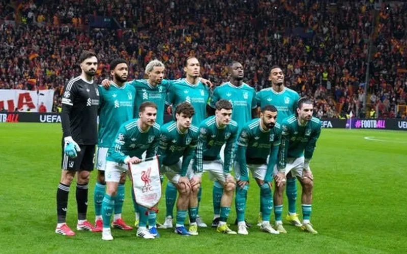 غموض يحيط بمصير ليفربول في ظل تذبذب نتائج الفريق خلال الموسم الجاري